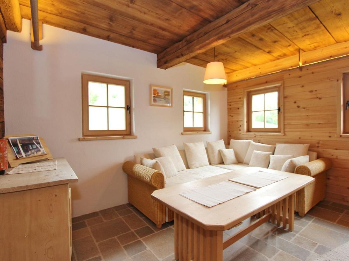 Chalet On The Ski Slope In St Johann In Tyrol Apfeldorf Exterior foto